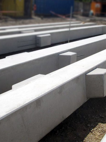 Manufacture of precast concrete